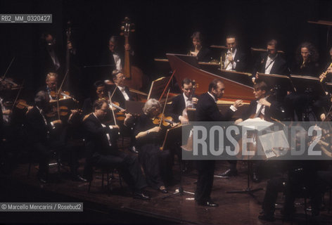 Rome, 1995. Director Nikolaus Harnoncourt conducts Concentus Musicus Wien / Roma, 1995. Nikolaus Harnoncourt dirige il Concentus Musicus Wien - ©Marcello Mencarini/Rosebud2