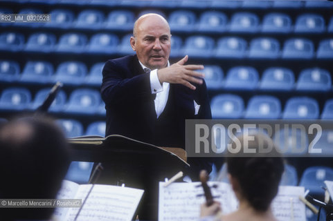 Rome, 1991. German composer Hans Werner Henze performing a rehearsal / Roma, 1991. Il compositore Hans Werner Henze durante una prova - ©Marcello Mencarini/Rosebud2