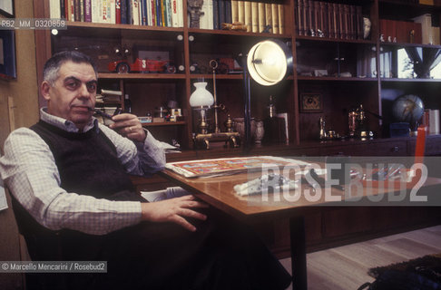 Rome, 1980. Italian cartoonist Benito Jacovitti in his home / Roma, 1980. il fumettista Benito Jacovitti nella sua casa - ©Marcello Mencarini/Rosebud2