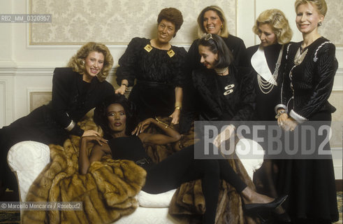 Rome, 1986. Model-singer Grace Jones and Fendi sisters during a shooting for a Fendi furs campaign / Roma, 1986. La modella-cantante Grace Jones e le sorelle Fendi durante  lo shooting fotografico per una campagna delle pellicce Fendi - ©Marcello Mencarini/Rosebud2