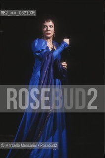 Rome Opera House, 1990. Hungarian-Italian soprano Raina Kabaivanska as Tosca / Roma, Teatro dellOpera, 1990. Il soprano Raina Kabaivanska nel ruolo di Tosca - ©Marcello Mencarini/Rosebud2