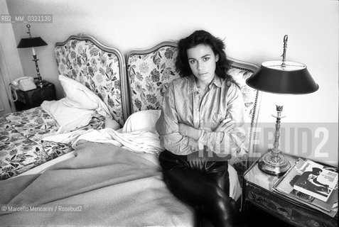 Cannes Film Festival 1984. French actress Valérie Kaprisky, in competition with the movie La femme publique directed by Andrej Zulawski, in her hotel room / Festival del Cinema di Cannes 1984. Latrice Valérie Kaprisky, in concorso con il film La femme publique di Andrej Zulawsky - ©Marcello Mencarini/Rosebud2