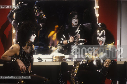 Rome, about 1980. American heavy metal band Kiss (Paul Stanley, Ace Frehley, Gene Simmons) before performing in a TV show / Roma, 1980 circa. Il gruppo heavy metal dei Kiss (Paul Stanley, Ace Frehley, Gene Simmons) prima di esibirsi in un programma televisivo - ©Marcello Mencarini/Rosebud2