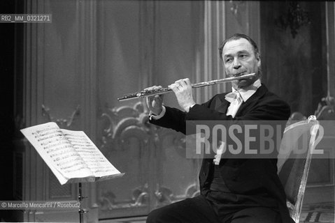 Rome, 1982. Swiss flautist Conrad Klemm / Roma, 1982. Il flautista Konrad Klemm - ©Marcello Mencarini/Rosebud2