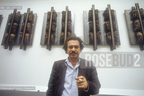 Venice Art Biennale 1988. Greek artist Iannis Kounellis / Biennale Arte di Venezia 1988. Lartista Iannis Kounellis - ©Marcello Mencarini/Rosebud2