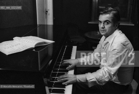 Italian pianist Giuseppe La Licata (1982) / Il pianista Giuseppe La Licata (1982) - ©Marcello Mencarini/Rosebud2