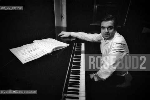 Italian pianist Giuseppe La Licata (1982) / Il pianista Giuseppe La Licata (1982) - ©Marcello Mencarini/Rosebud2