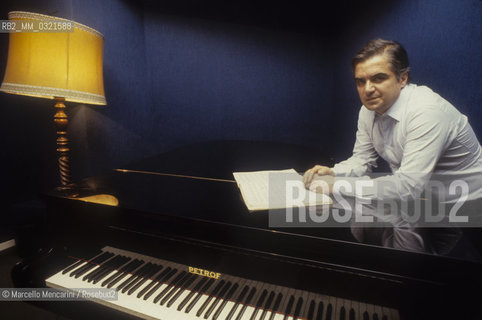 Italian pianist Giuseppe La Licata (1982) / Il pianista Giuseppe La Licata (1982) - ©Marcello Mencarini/Rosebud2