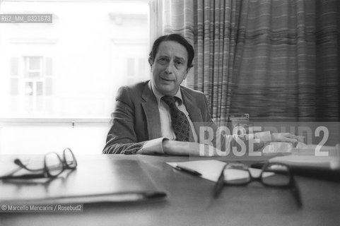 Bari, 1980. Italian publisher Vito Laterza at work in his office / Bari, 1980. Leditore Vito Laterza nel suo ufficio - ©Marcello Mencarini/Rosebud2