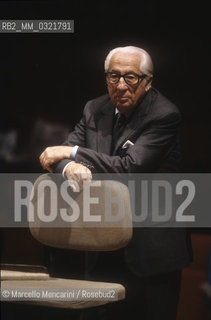 Rome, 1989. German conductor Ferdinand Leitner performing a rehearsal / Roma, 1989. Il direttore dorchestra Ferdinand Leitner mentre dirige una prova - ©Marcello Mencarini/Rosebud2