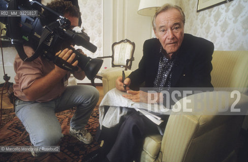 Venice film Festival 1992. Actor Jack Lemmon, winner of the Coppa Volpi award for best actor for his role in Glengarry Glen Ross directed by James Foley / Mostra del Cinema di Venezia 1992. Lattore Jack Lemmon, vincitore della Coppa Volpi come miglior attore per il suo ruolo nel film Americani, diretto da James Foley - ©Marcello Mencarini/Rosebud2