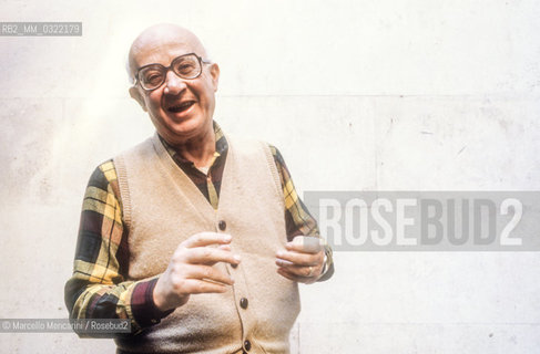 Rome, 1980. Italian mathematician, pedagogist and politician Lucio Lombardo Radice in his house / Roma, 1980. Il matematico, pedagogista e politico Lucio Lombardo Radice nella sua casa - ©Marcello Mencarini/Rosebud2