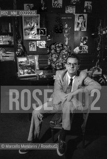 Rome, about 1985. Enrico Lucherini, the most important Italian press agent specializing in cinema, in his studio / Roma, 1985 circa. Laddetto stampa Enrico Lucherini nel suo studio - ©Marcello Mencarini/Rosebud2