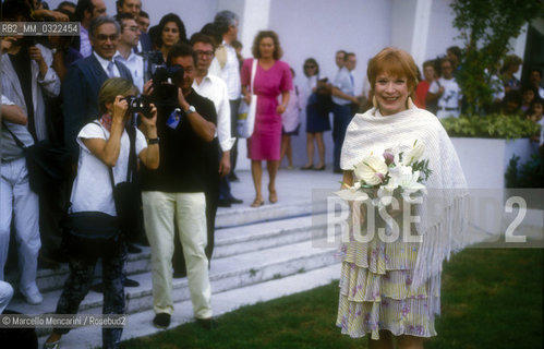 Venice Lido, Venice Film Festival 1988. American actress Shirley MacLaine / Lido di Venezia, Mostra del Cinema di Venezia 1988. Lattrice americana Shirley MacLaine - ©Marcello Mencarini/Rosebud2