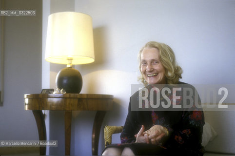 Rome, 1987. Italian anthropologist Ida Magli in her house / Roma, 1987. Lantropologa Ida Magli nella sua casa - ©Marcello Mencarini/Rosebud2