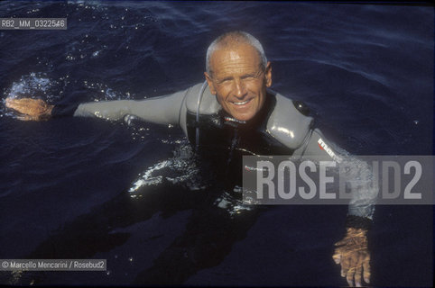 Italian free diver Enzo Maiorca, holding several world records (1989) / Enzo Maiorca, apneista più volte detentore del record mondiale di apnea (1989) - ©Marcello Mencarini/Rosebud2