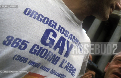 Demonstration in favor of Rome Gay Pride Parade legalization in the Catholic Church Jubilee year (2000) / Manifestazione in favore dello svolgimento del Gay Pride a Roma nellanno del Giubileo (2000) - ©Marcello Mencarini/Rosebud2