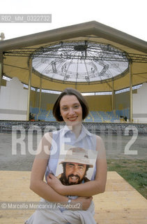 Modena, 1999. Nicoletta Mantovani, Luciano Pavarottis wife and promoter of show Pavarotti and Friends / Modena, 1999. Nicoletta Mantovani, moglie di Luciano Pavarotti e organizzatrice del Pavarotti and Friends - ©Marcello Mencarini/Rosebud2