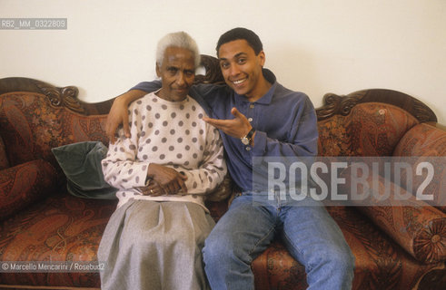 Italian actor Salvatore Marino and his mother, about 1990 / Lattore Salvatore Marino e sua madre, 1990 circa - ©Marcello Mencarini/Rosebud2