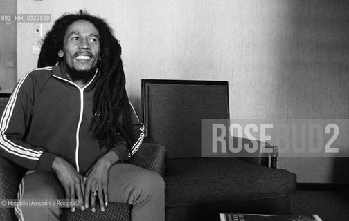 Milan, June 27, 1980. Jamaican reggae musician Bob Marley during the presentation of his Golden Record Award / Milano, 27 giugno 1980. Il musicista reggae Bob Marley durante la consegna del suo disco doro - ©Marcello Mencarini/Rosebud2