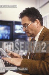 Rome, 1990. Italian sport journalist Giorgio Martino / Roma, 1990. Il giornalista sportivo Giorgio Martino - ©Marcello Mencarini/Rosebud2