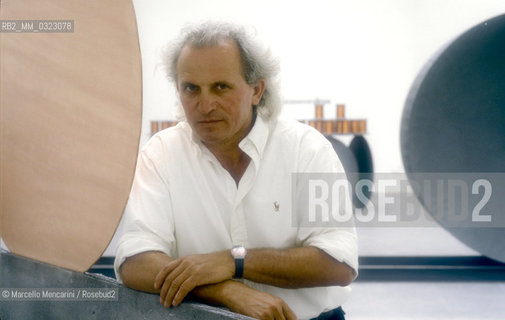 Venice Art Biennale 1988. Italian artist Eliseo Mattiacci / Biennale Arte di Venezia 1988. Lartista Eliseo Mattiacci - ©Marcello Mencarini/Rosebud2