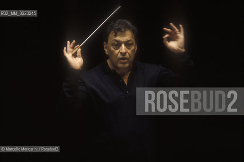 Rome, 1995. Music conductor Zubin Mehta during a rehearsal / Roma, 1995. Il direttore dorchestra Zubin Mehta durante una prova - ©Marcello Mencarini/Rosebud2