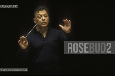 Rome, 1995. Music conductor Zubin Mehta during a rehearsal / Roma, 1995. Il direttore dorchestra Zubin Mehta durante una prova - ©Marcello Mencarini/Rosebud2