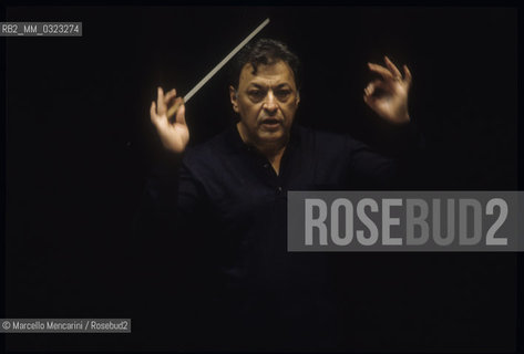 Rome, 1995. Music conductor Zubin Mehta during a rehearsal / Roma, 1995. Il direttore dorchestra Zubin Mehta durante una prova - ©Marcello Mencarini/Rosebud2