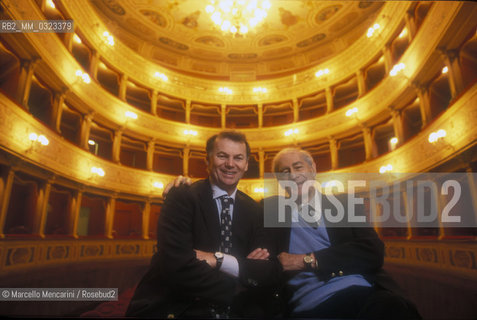 Spoleto (Perugia), Festival of Two Worlds 1999. Francis Menotti (born Francis Phelan) and his adoptive father Gian Carlo Menotti, composer and founder of the festival, in the Caio Melisso Theater / Spoleto (Perugia), Festival dei due mondi 1999. Francis Menotti (nato Francis Phelan) con suo padre adottivo Gian Carlo Menotti, compositore e fondatore del festival, nel Teatro Caio Melisso - ©Marcello Mencarini/Rosebud2