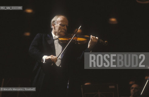 Venice, 1983. Volinist Yehudi Menuhin performing before receiving the Una Vita per la Musica Award (A Life in Music Award) / Il violinista Yehudi Menuhin in concerto prima di ricevere il premio Una vita per la musica - ©Marcello Mencarini/Rosebud2