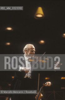 Venice, 1983. Volinist Yehudi Menuhin performing before receiving the Una Vita per la Musica Award (A Life in Music Award) / Il violinista Yehudi Menuhin in concerto prima di ricevere il premio Una vita per la musica - ©Marcello Mencarini/Rosebud2