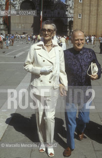 Venice, 1984. American violinist Yehudi Menuhin and his wife Diana Gould / Venezia, 1984. Il violinista Yehudi Menuhin e sua moglie Diana Gould - ©Marcello Mencarini/Rosebud2