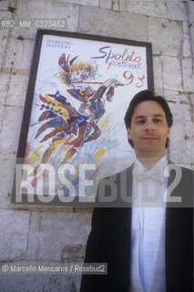 Spoleto Festival of Two Worlds 1993. Conductor and composer Steven Mercurio, Music Director of the event / Spoleto Festival dei Due Mondi 1993. Il direttore dorchestra e comnpositore Steven Mercurio, Direttore Musicale della manifestazione - ©Marcello Mencarini/Rosebud2