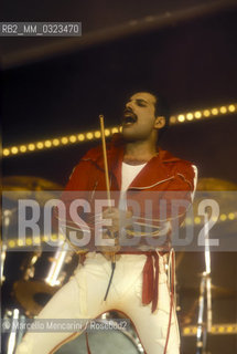 Sanremo Music Festival 1984. Lead vocalist and lyricist of the rock band Queen, Freddy Mercury, performing Radio Ga Ga / Festival di Sanremo 1984. Il cantante dei Queen Freddy Mercury mentre canta Radio Ga Ga - ©Marcello Mencarini/Rosebud2