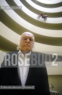 New York, 1989. Italian artist Mario Merz at Guggenheim Museum / New York, 1989. Lartista Mario Merz al Museo Guggenheim - ©Marcello Mencarini/Rosebud2