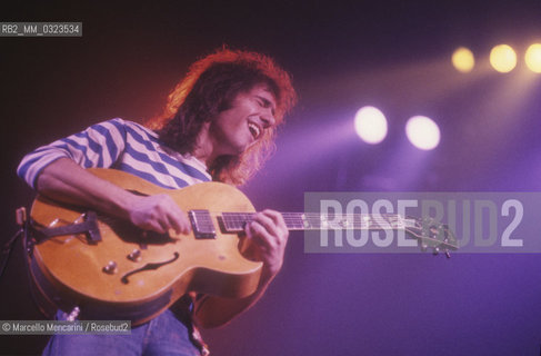 Rome, about 1985. Jazz-fusion guitarist Pat Metheny performing / Roma, 1985 circa. Il chitarrista jazz-fusion Pat Metheny - ©Marcello Mencarini/Rosebud2