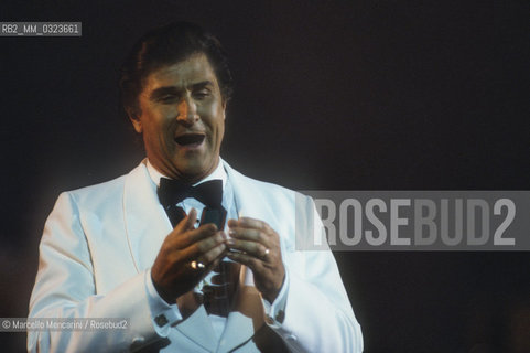 American operatic baritone Sherrill Milnes performing a recital (about 1988) / Il baritono Sherrill Milnes in un recital (1988 circa) - ©Marcello Mencarini/Rosebud2