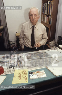 Milan, 1981. Italian painter and illustrator Walter Molino in his studio / Milano, 1981. Il pittore e illustratore Walter Molino nel suo studio - ©Marcello Mencarini/Rosebud2