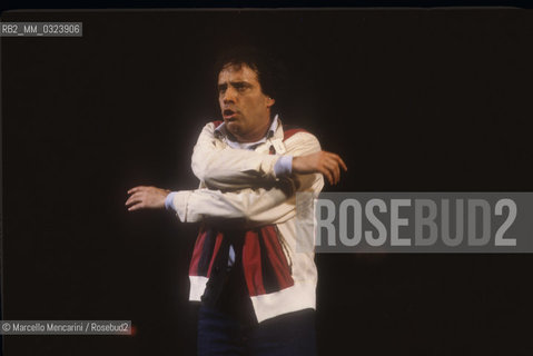 Rome, Teatro Sistina, 1981. Actor Enrico Montesano performing in Bravo! by Garinei & Giovannini / Roma, Teatro Sistina, 1981. Lattore Enrico Montesano in Bravo! di Garinei e Giovannini - ©Marcello Mencarini/Rosebud2