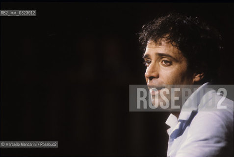 Rome, Teatro Sistina, 1981. Actor Enrico Montesano performing in Bravo! by Garinei & Giovannini / Roma, Teatro Sistina, 1981. Lattore Enrico Montesano in Bravo! di Garinei e Giovannini - ©Marcello Mencarini/Rosebud2