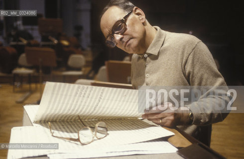 Rome, about 1985. Italian music composer Ennio Morricone / Roma, 1985 circa. Il compositore Ennio Morricone - ©Marcello Mencarini/Rosebud2