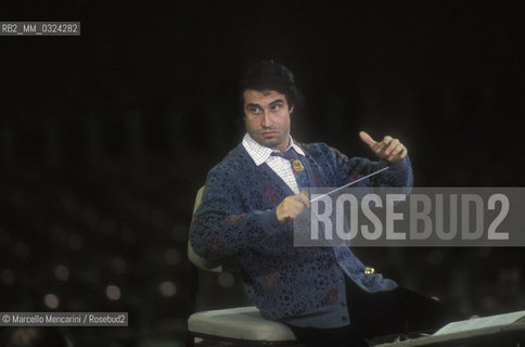 Italian music conductor Riccardo Muti during a rehearsal (about 1985) / Il direttore dorchestra Riccardo Muti durante una prova (1985 circa) - ©Marcello Mencarini/Rosebud2