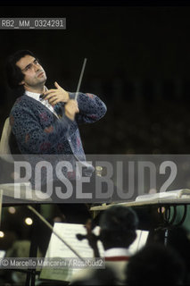 Italian music conductor Riccardo Muti during a rehearsal (about 1985) / Il direttore dorchestra Riccardo Muti durante una prova (1985 circa) - ©Marcello Mencarini/Rosebud2