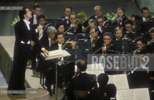 Vatican City, Rome 1986. Concert in the Nervi Hall with the RAI Orchestra conducted by Riccardo Muti  / Città del Vaticano, Roma 1986. Concerto in Sala Nervi con lOrchestra RAI diretta da Riccardo Muti - ©Marcello Mencarini/Rosebud2