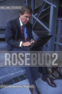 Milan, 1998. Nicholas Negroponte, founder and Chairman Emeritus of Massachusetts Institute of Technologys Media Lab / Milano 1998. Nicholas Negroponte, fondatore e Presidente emerito del Massachusetts Institute of Technology Media Lab - ©Marcello Mencarini/Rosebud2