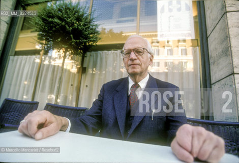 Rome, Excelsior Hotrel, 1994. German philosopher Ernst Nolte / Roma, Hotel Excelsior, 1994. Il filosofo tedesco Etrnst Nolte - ©Marcello Mencarini/Rosebud2