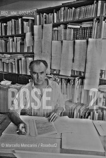 Venice, 1979. Italian composer Luigi Nono in his house / Venezia, 1979. Il compositore Luigi Nono nella sua casa - ©Marcello Mencarini/Rosebud2