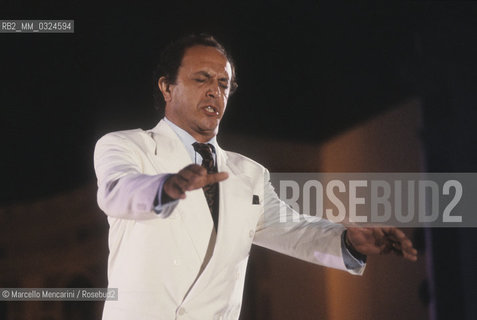 Ariccia (Rome), 1993. Italian opera singer baritone Leo Nucci performing / Ariccia (Roma), 1993. Il baritono Leo Nucci in concerto - ©Marcello Mencarini/Rosebud2