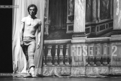 Russian ballet dancer Rudolph Nureyev performing (about 1985) / Il ballerino Rudolph Nureyev (1985 circa) mentre danza - ©Marcello Mencarini/Rosebud2